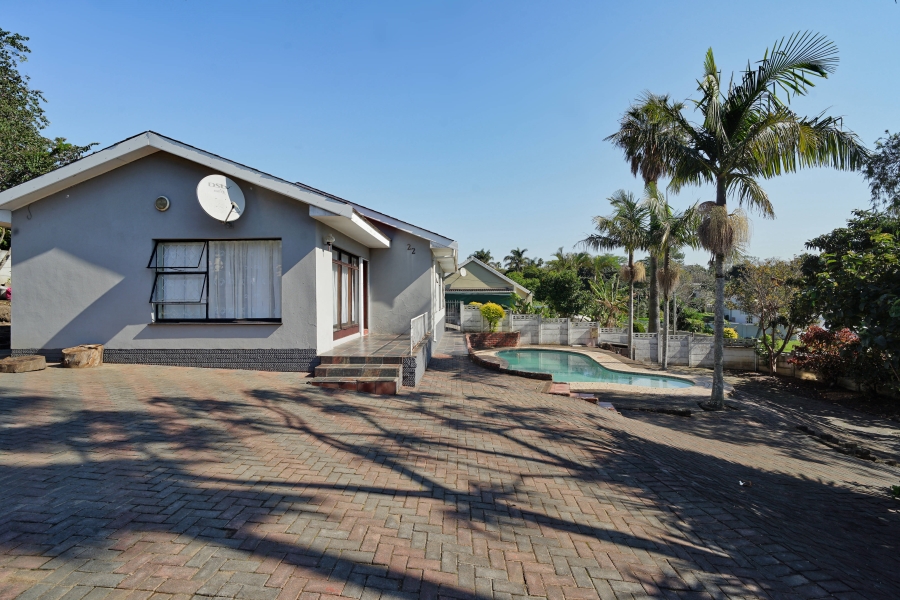 3 Bedroom Property for Sale in Summerpride Eastern Cape